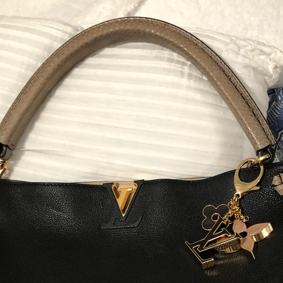 Louis Vuitton Taurillon Tournon Hobo Bag GM - Picture 3 of 8